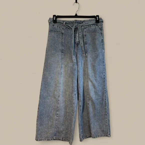 KENSIE The Kaya High-rise Wide Leg Ankle Jean 10/30